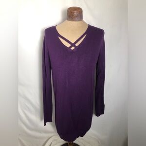 Womens Long Purple Sweater. Size Large.
